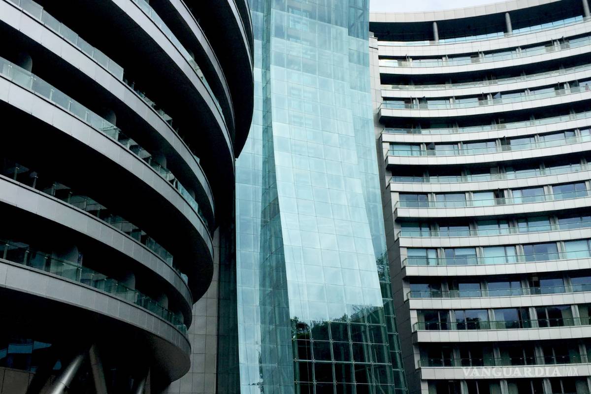 $!Shimao Wonderland, un majestuoso hotel que no fue construido hacia arriba, sino hacia abajo