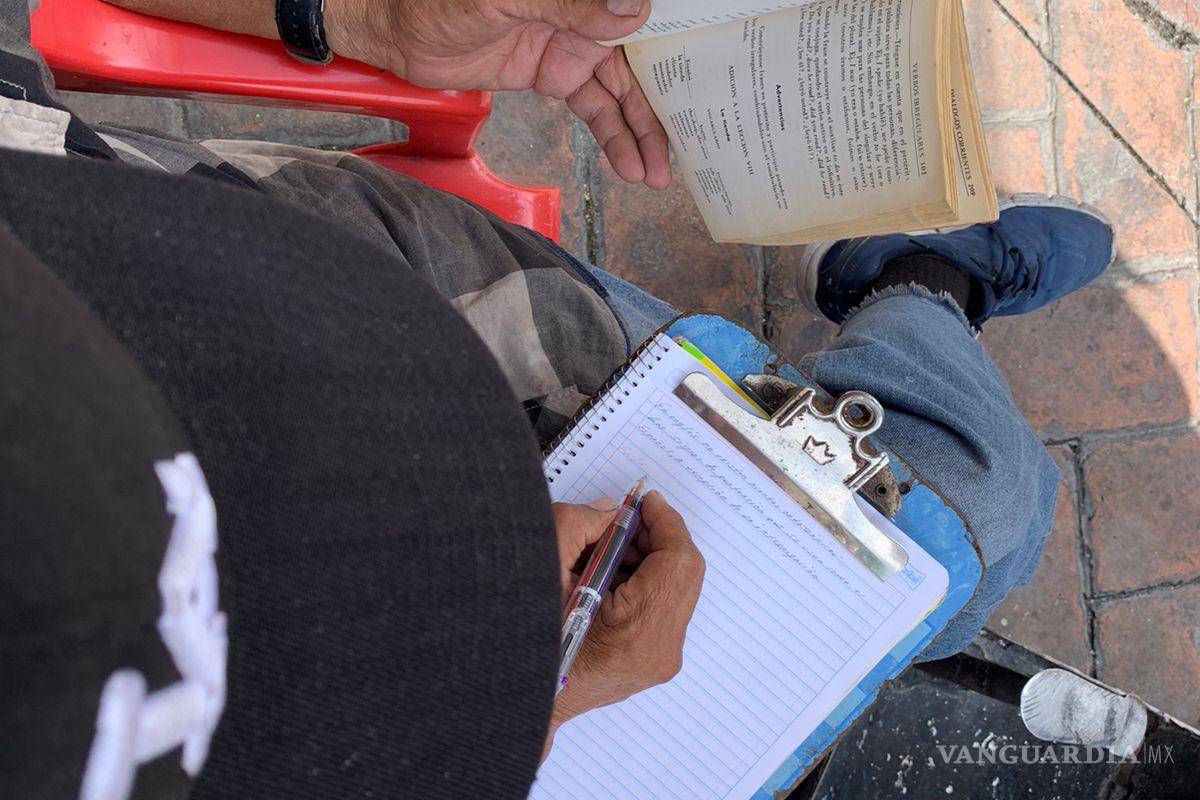 ‘Bolero’ de Saltillo es autodidacta; aprende inglés, matemáticas y redacción