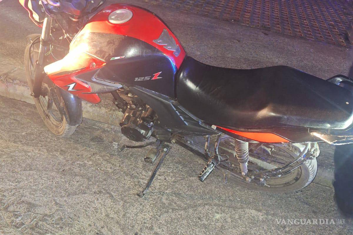 $!Las motocicletas aseguradas fueron puestas a disposición del Ministerio Público tras la detención de los responsables.