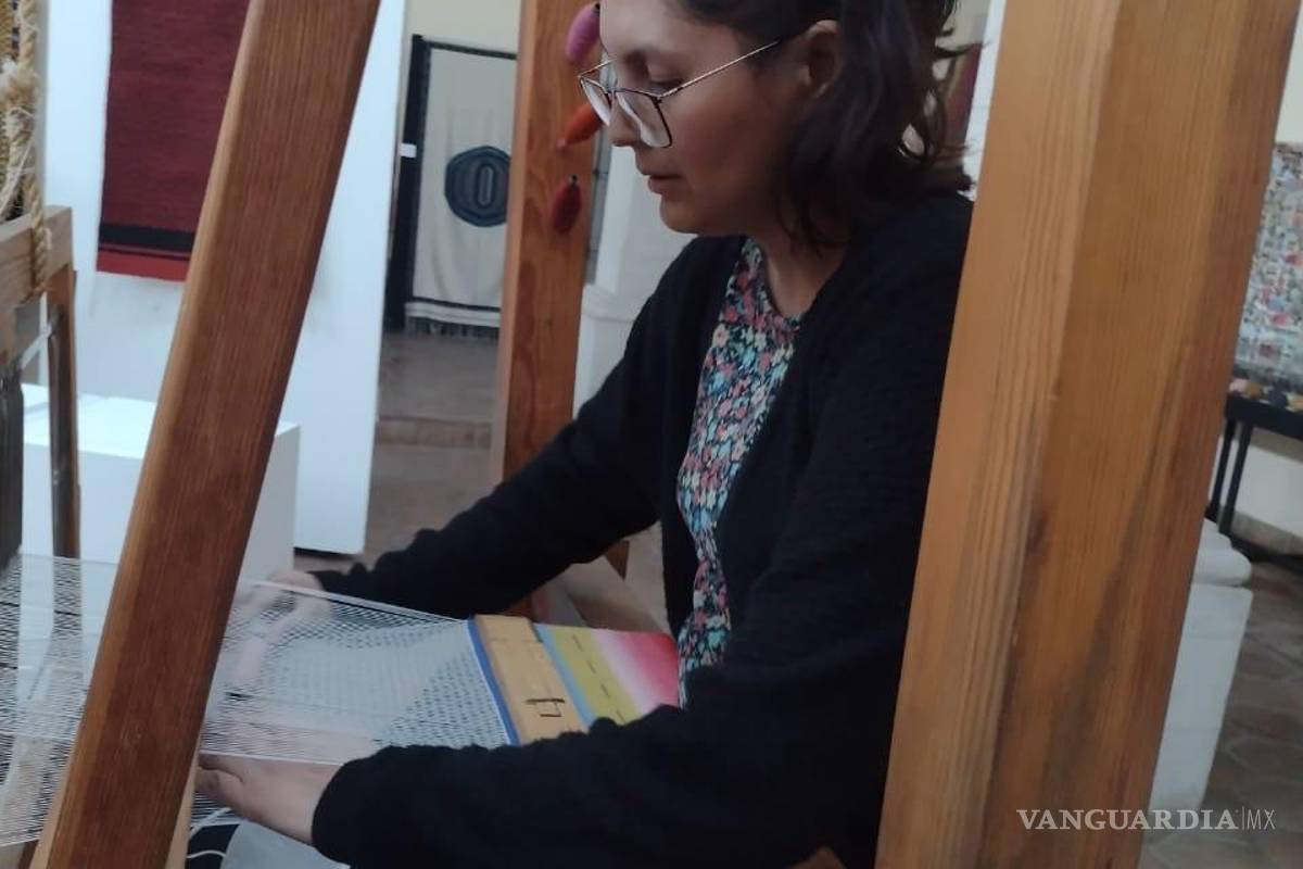 La Favorita, la escuela que entró al rescate del Sarape de Saltillo