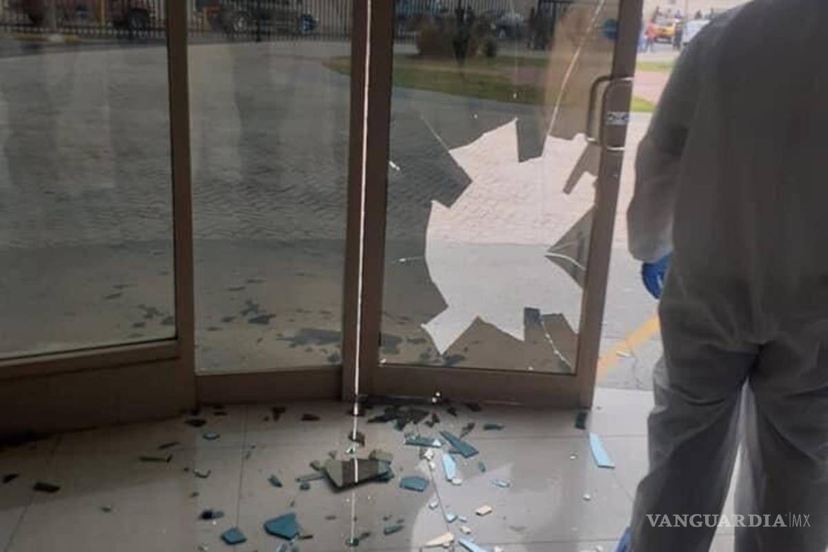 '¡Basta! de agresiones': pide enfermero del Hospital General en Saltillo tras ataque a instalaciones