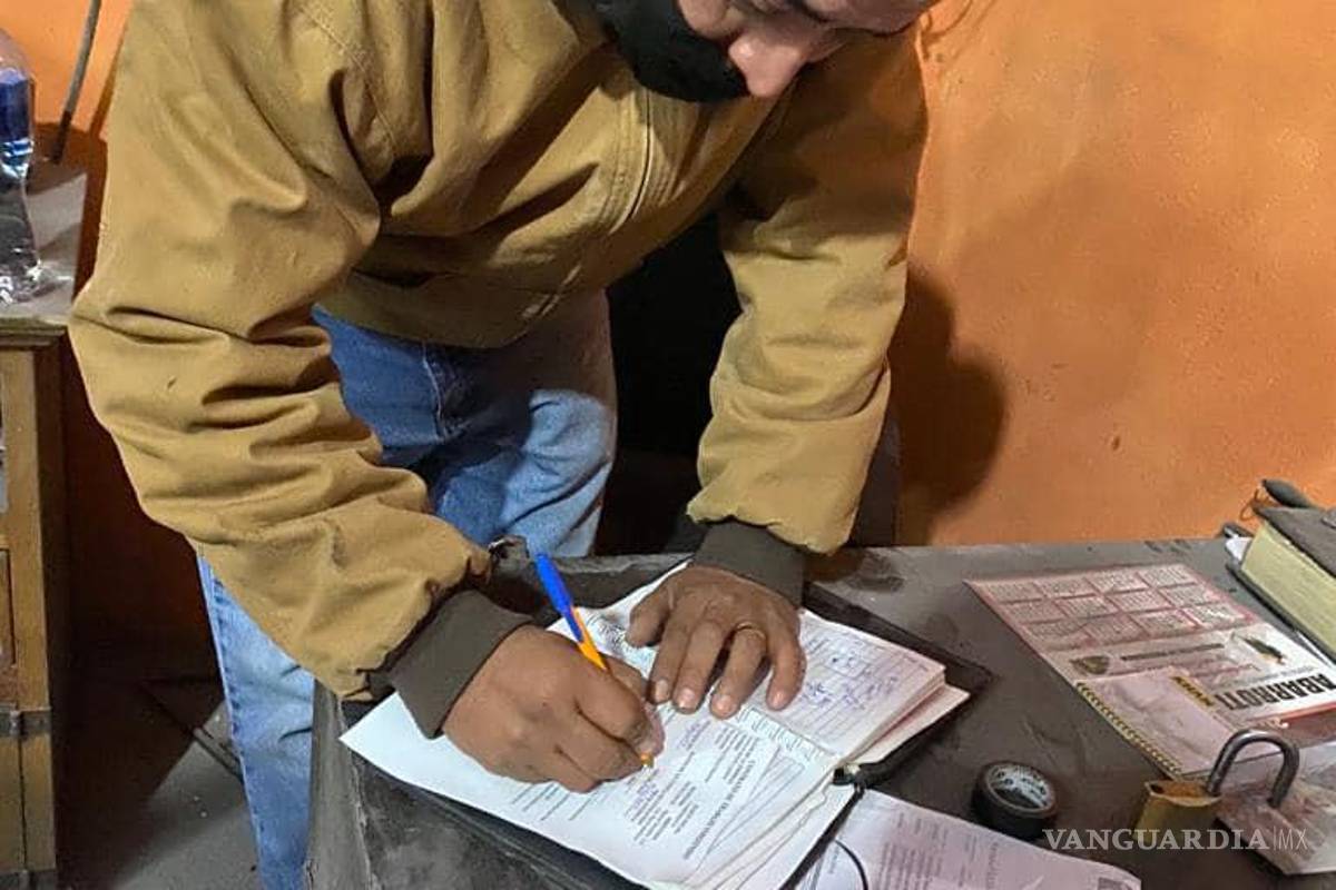 Saltillo: ahora estafan hasta los herreros; brotan víctimas de negocio en redes