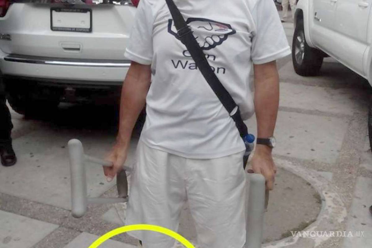 Mexicano fabricó su prótesis con tubos de PVC