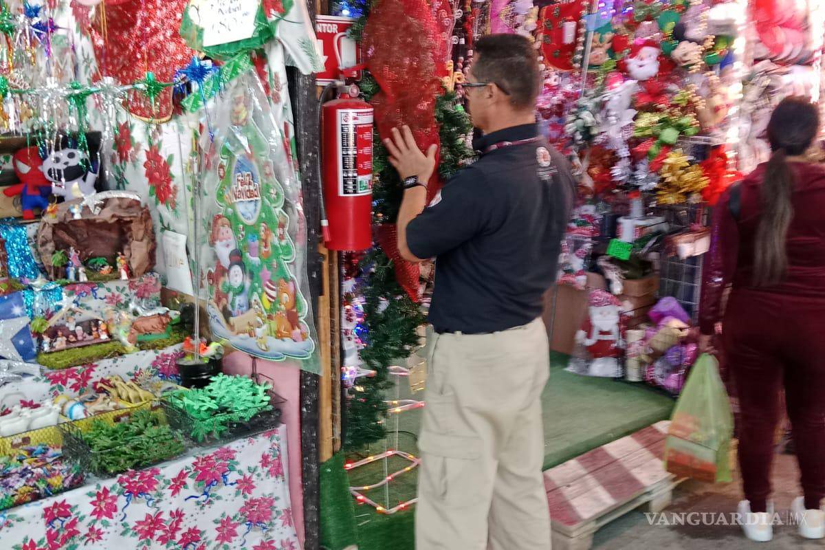 Mercadito navideño de Torreón bajo vigilancia constante de Protección Civil