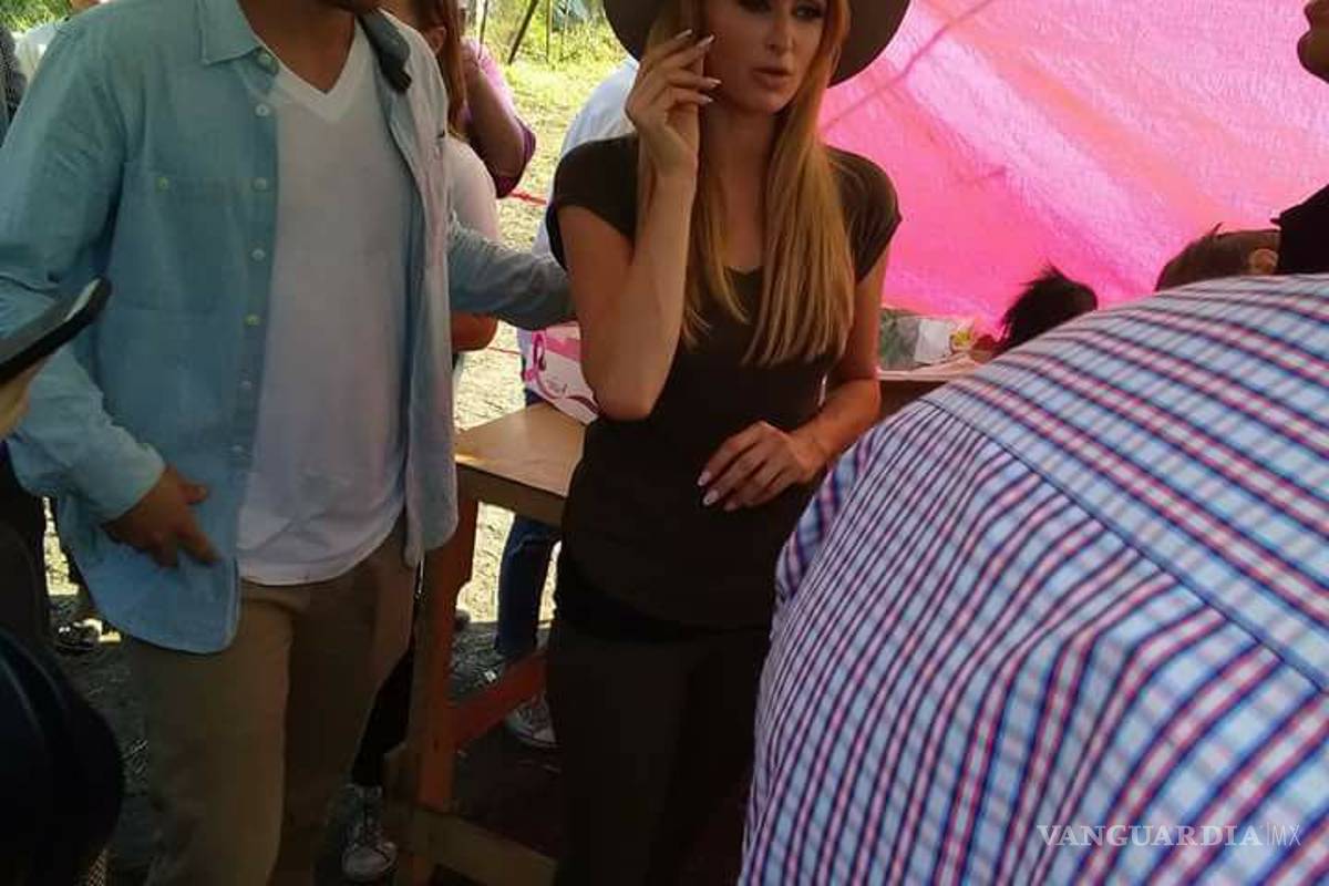 Paris Hilton se compromete a reconstruir 7 casas de los afectados por sismo en México