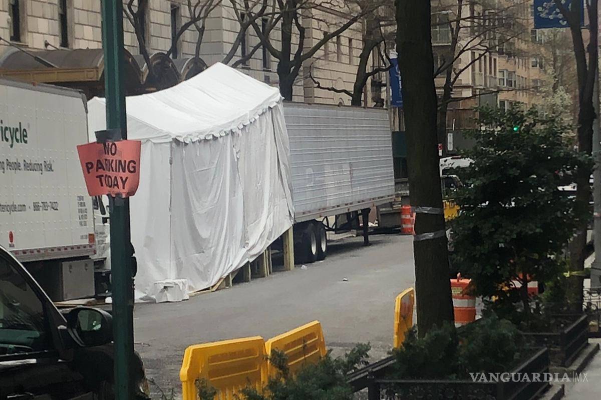 Coronavirus: En Nueva York, cadáveres son transportados en camiones con congelador