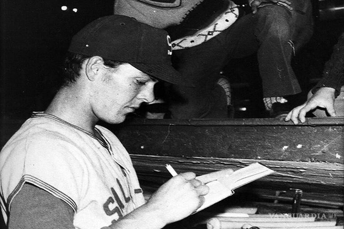 $!Chávez formó memorables llaves de doble play junto a Gabriel Lugo y Juan Navarrete en las décadas de los 70 y 80.