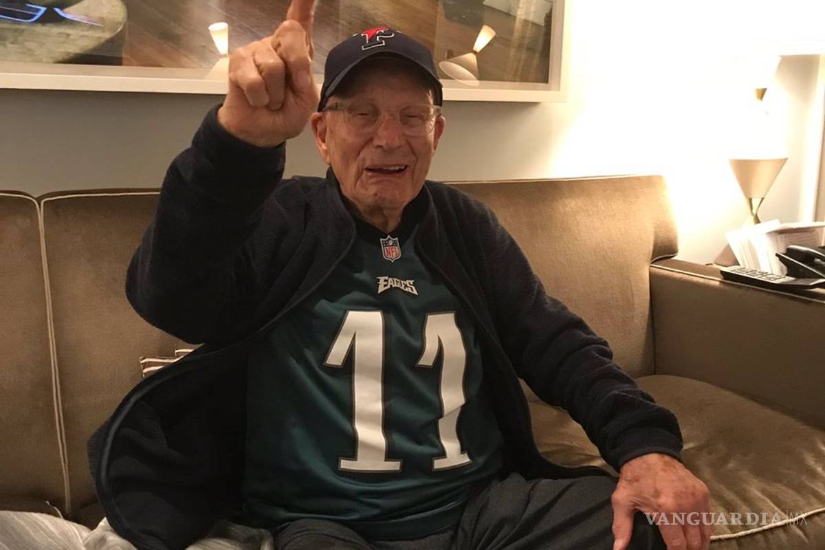 Esperó casi 100 años para ver a Eagles de Filadelfia ganar un Super Bowl
