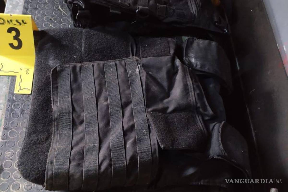 Agentes catean dos viviendas en Monterrey por narcomenudeo