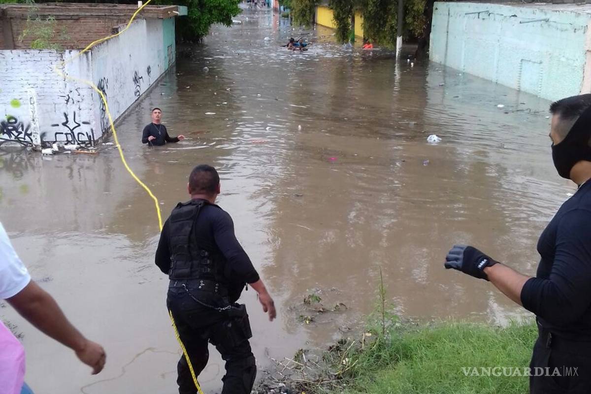 $!Caos en Torreón por inundaciones