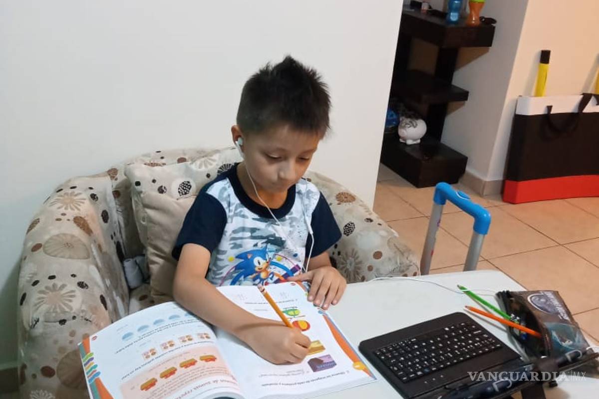 Desertan de la escuela; no tienen internet: imposible estudiar en ejido de Arteaga