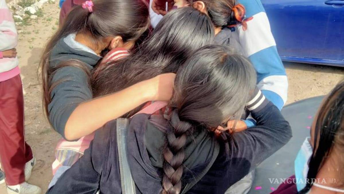 Protestan en telesecundaria de ejido de Saltillo; les quitan profesora y no envían interino