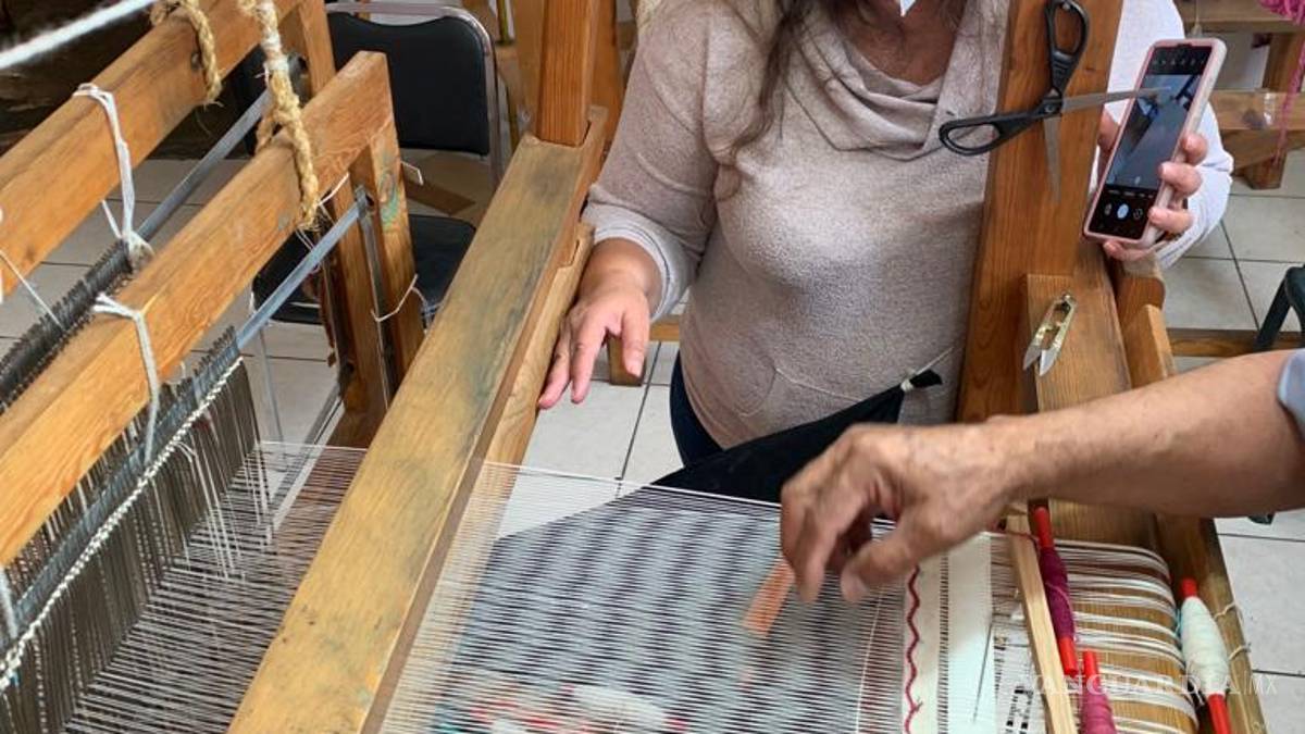 Continúa la tradición del sarape: Invitan a formarse como Maestro Tejedor