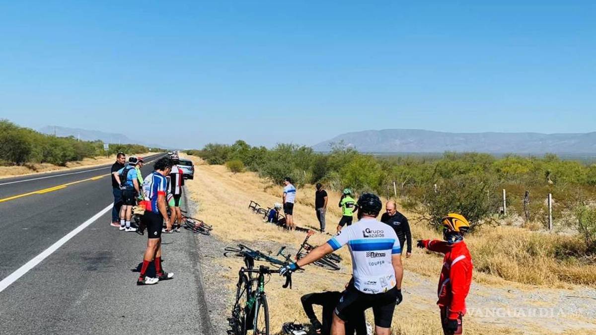 Camión genera accidente de ciclistas en la Saltillo-Monclova