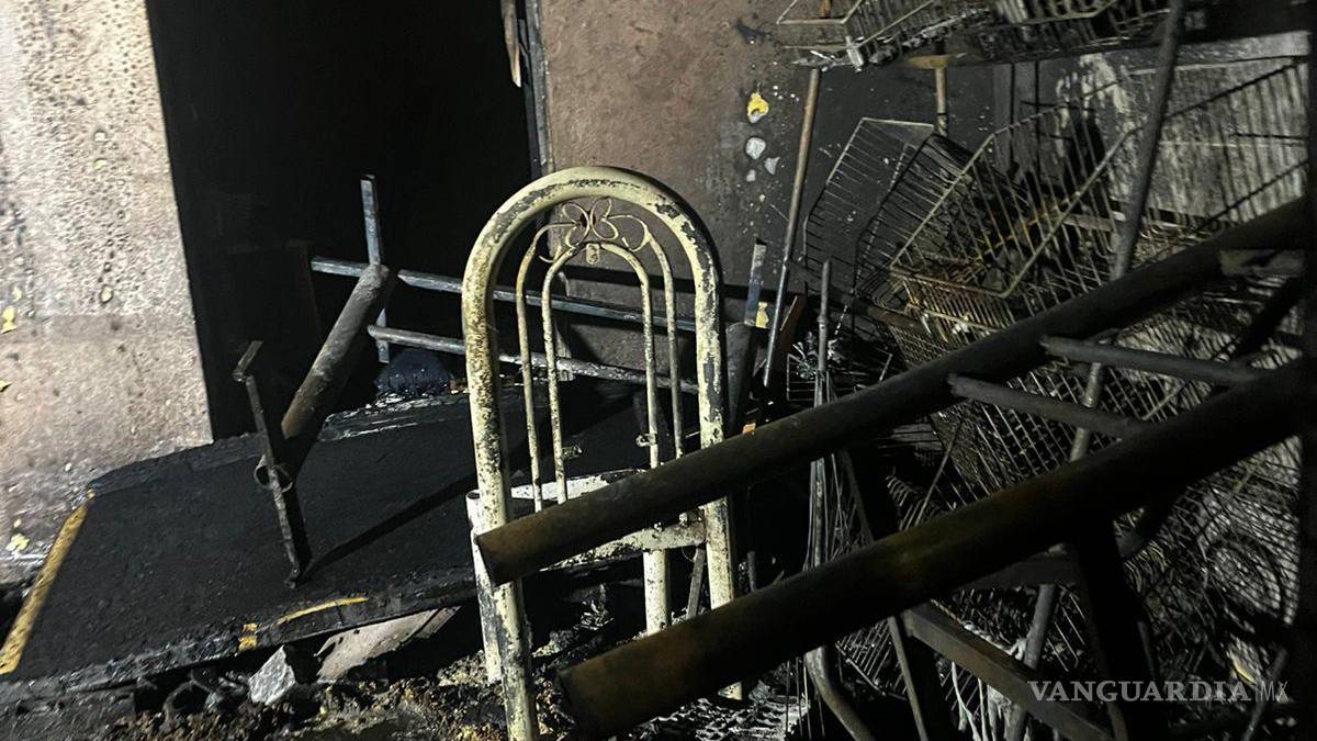 Alarma incendio en vivienda en donde almacenaba pirotecnia, en Nuevo León