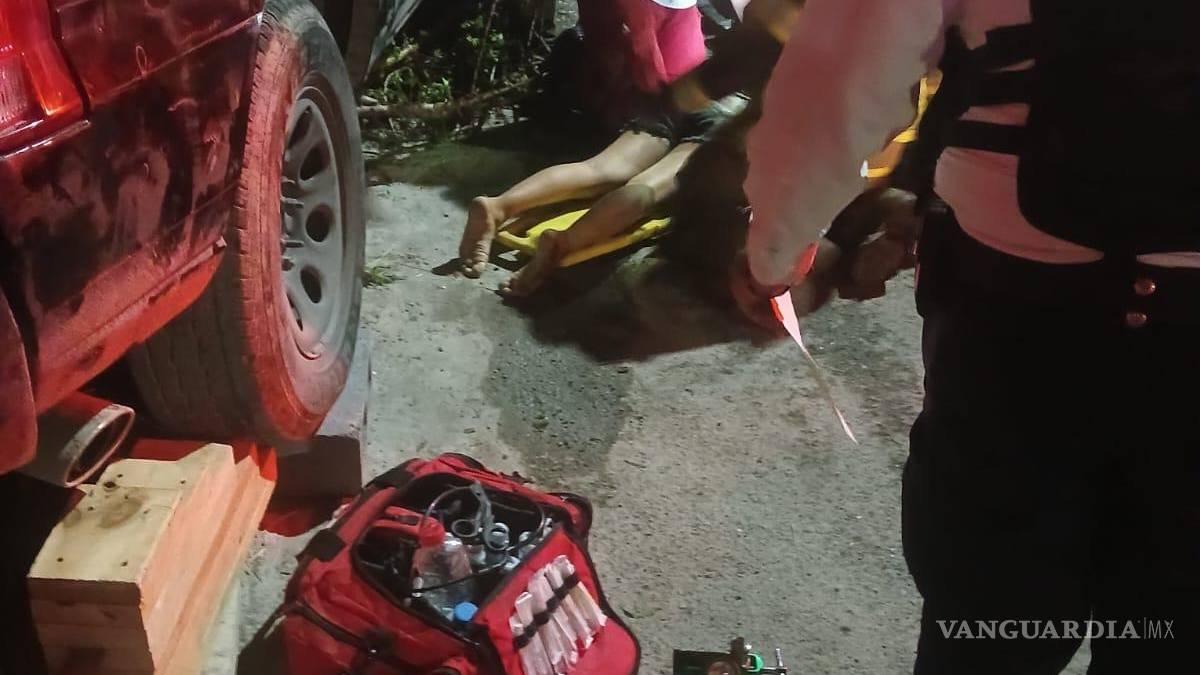 Cafre atropella a matrimonio en Puerta del Oriente, en Saltillo