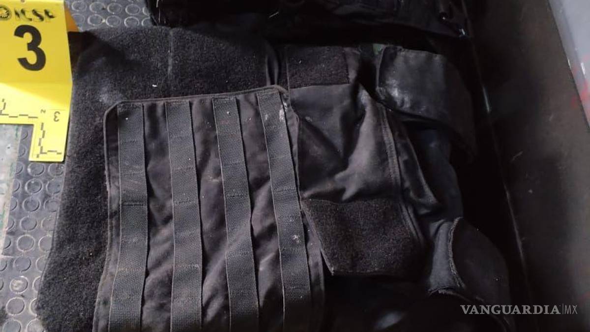 Agentes catean dos viviendas en Monterrey por narcomenudeo