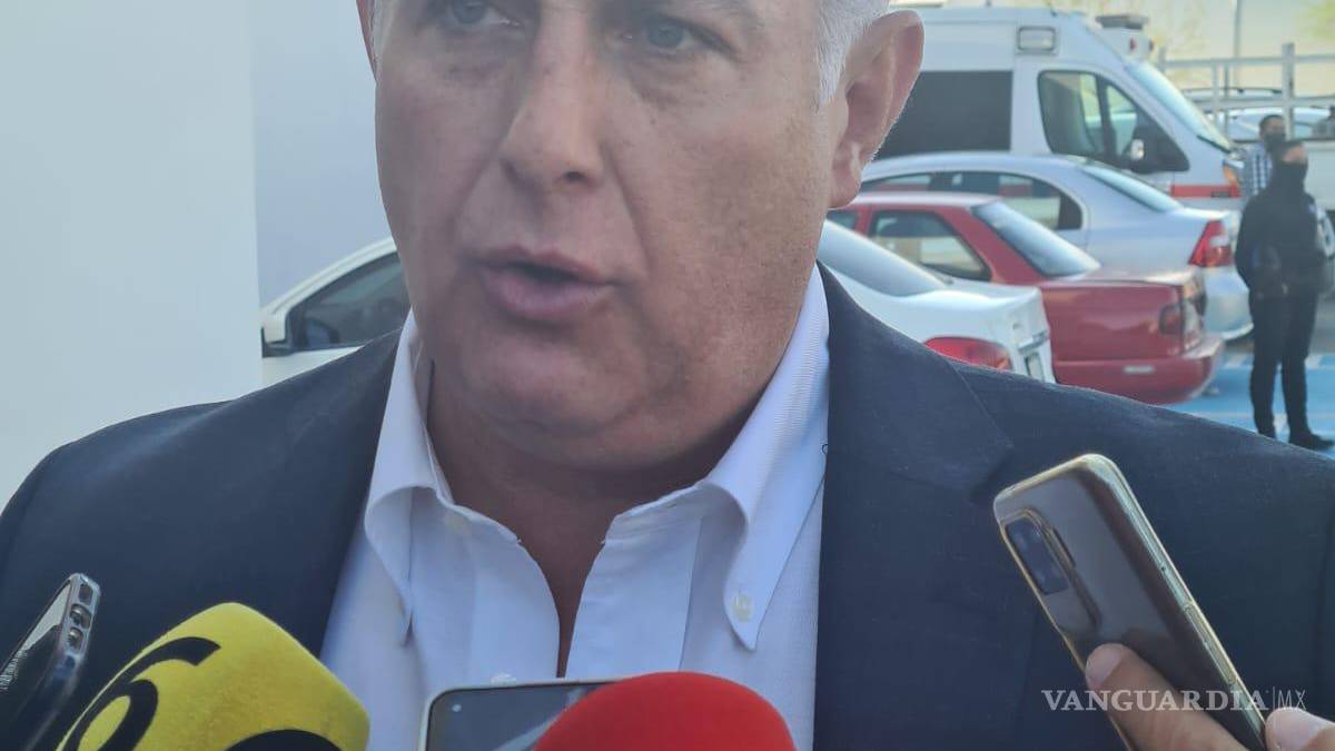 Se deslindan por retraso en Sistema de Transporte