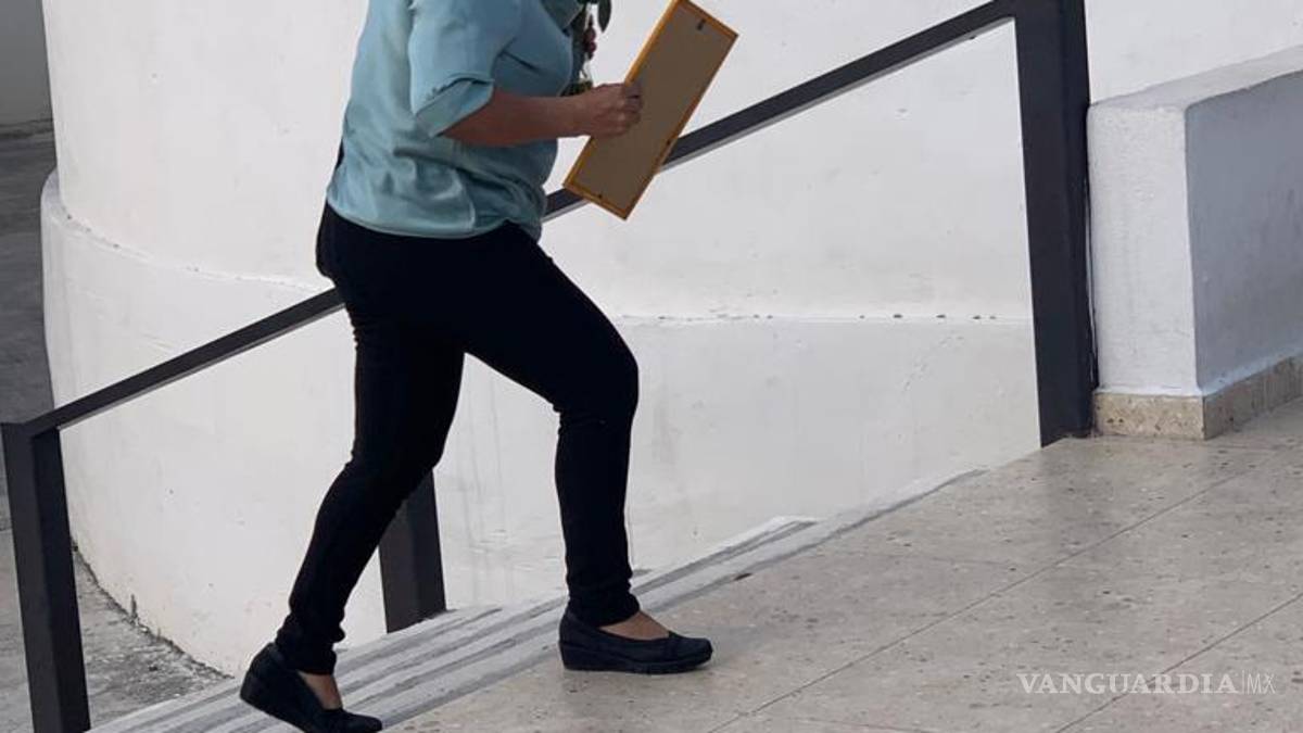 Celebran misa en memoria de Debanhi Escobar en Nuevo León; “estamos hablando aquí de secuestro”, aseveró su padre tras resultados