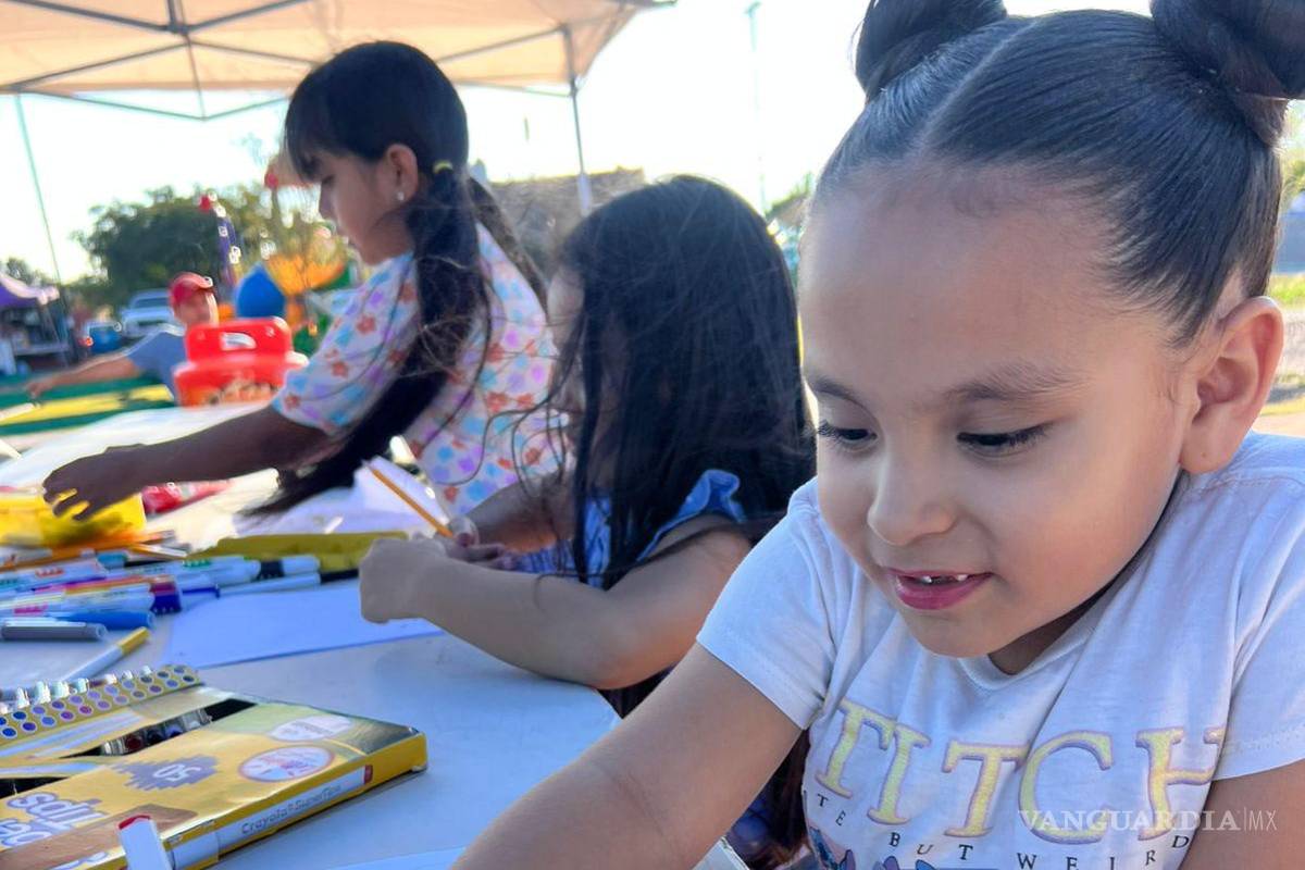 $!El programa, coordinado por el Instituto Municipal de Cultura y la dirección de Arte Urbano, tiene como objetivo brindar espacios donde creadores locales puedan mostrar su talento a la comunidad.