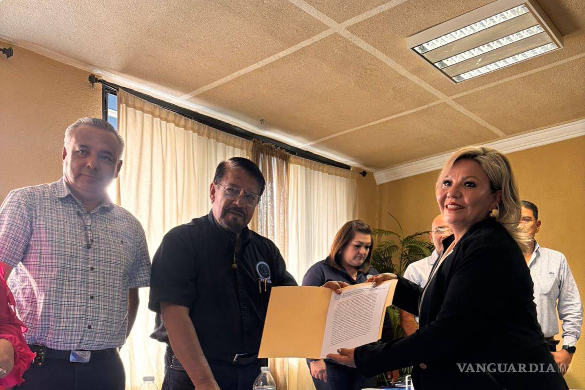 $!Nora Mireya Ramírez se comprometió a mantener cercanía con los trabajadores y a mejorar salarios y prestaciones durante su gestión.