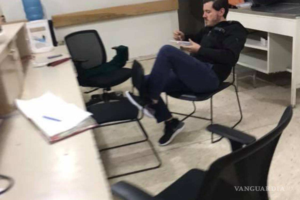 Exhiben a doctor del IMSS Monclova que, por estar cenando, se negó a atender a abuelita grave