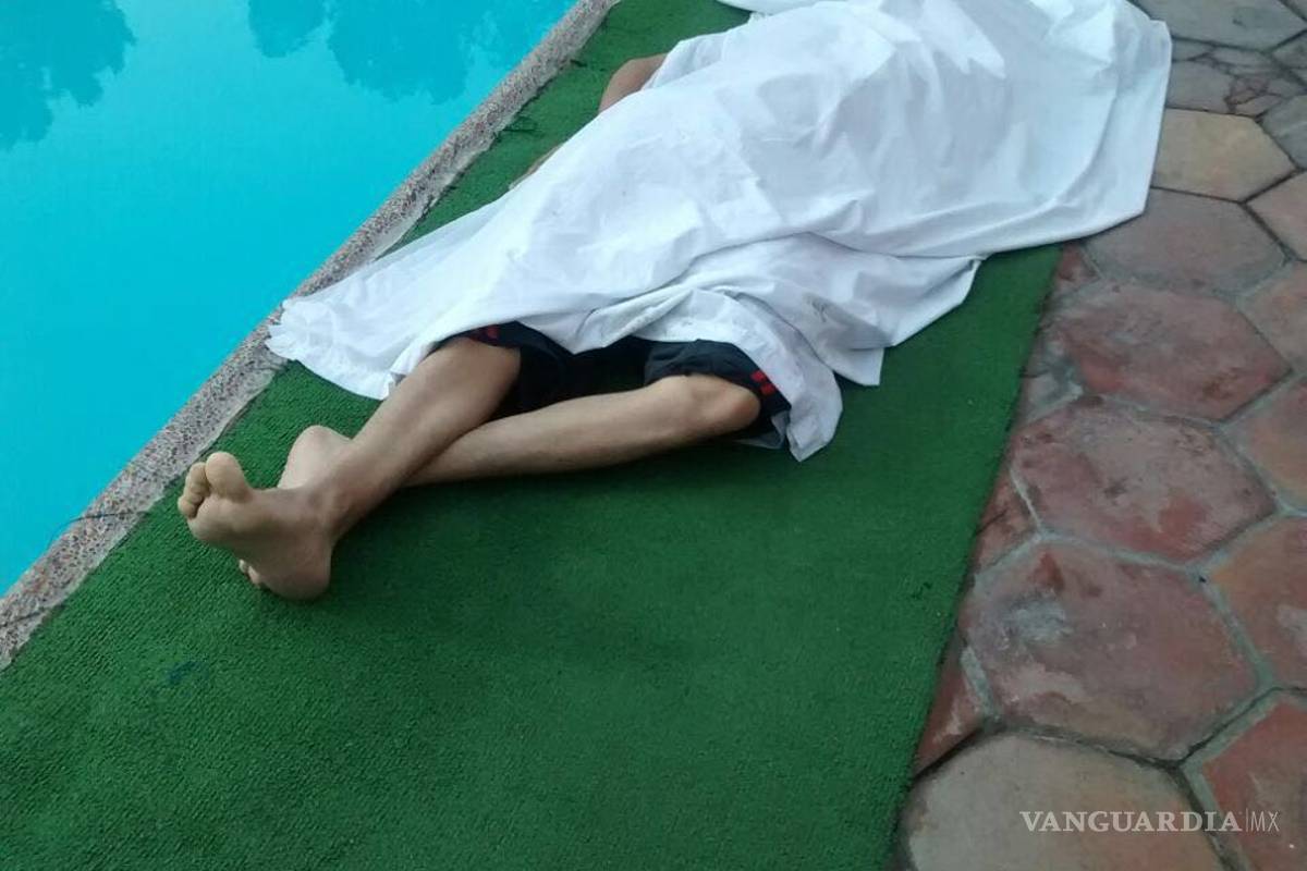 Empleado de una plaza comercial muere ahogado en alberca de hotel en Saltillo
