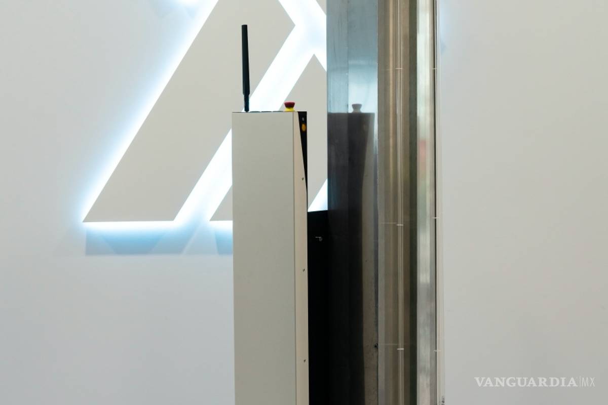 $!Robots, héroes anónimos en los hospitales contra la batalla contra el COVID-19