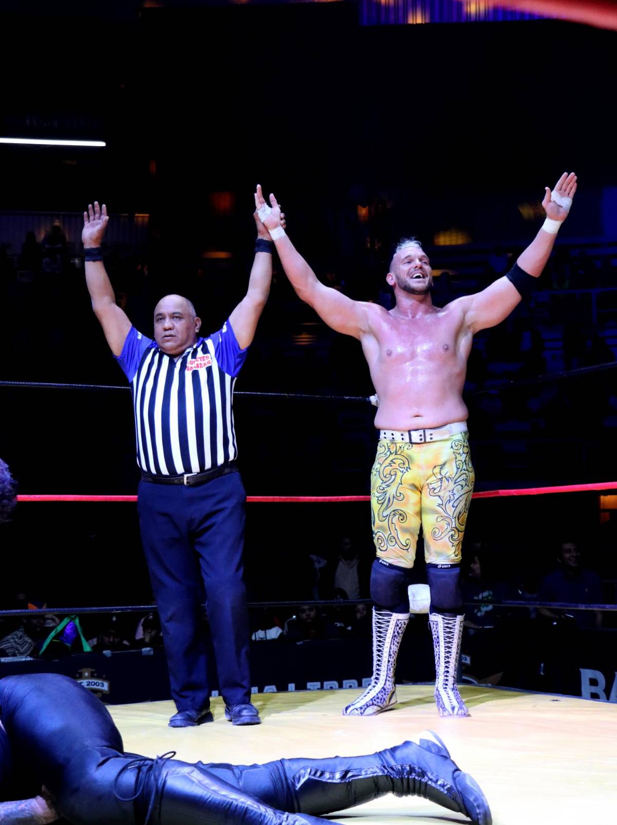 $!Sam Adonis, quien se considera a sí mismo como “El Rey de Reyes” venció al Vampiro y a Dr. Wagner Jr.