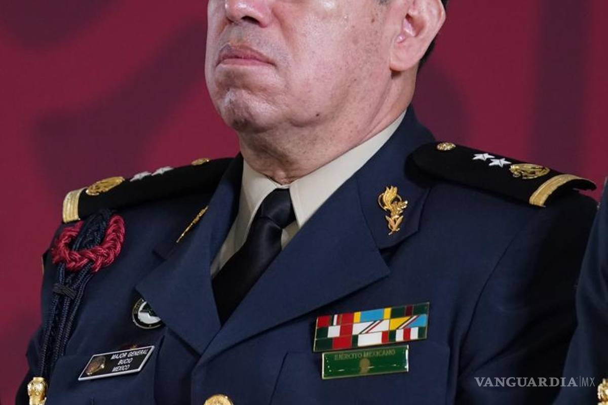 AMLO nombra al general Luis Rodríguez Bucio comandante supremo de la Guardia Nacional