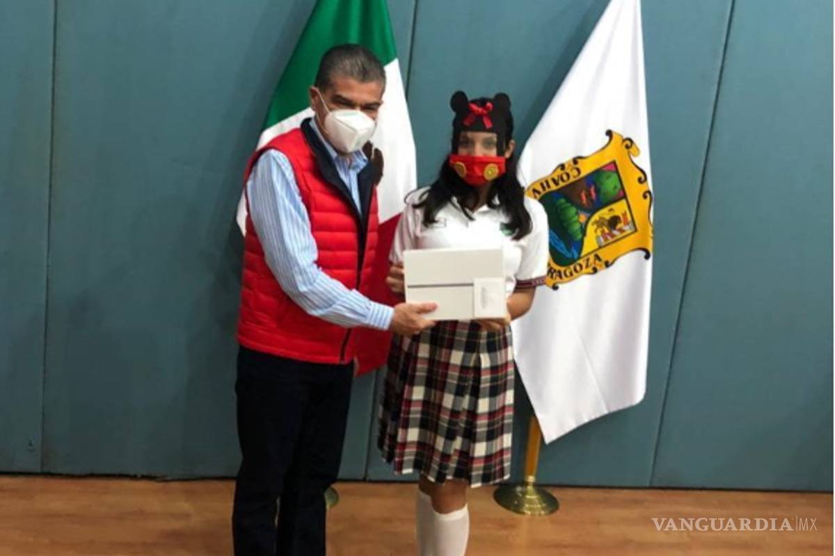 De Frontera el mejor ‘Cubrebocas Creativo’