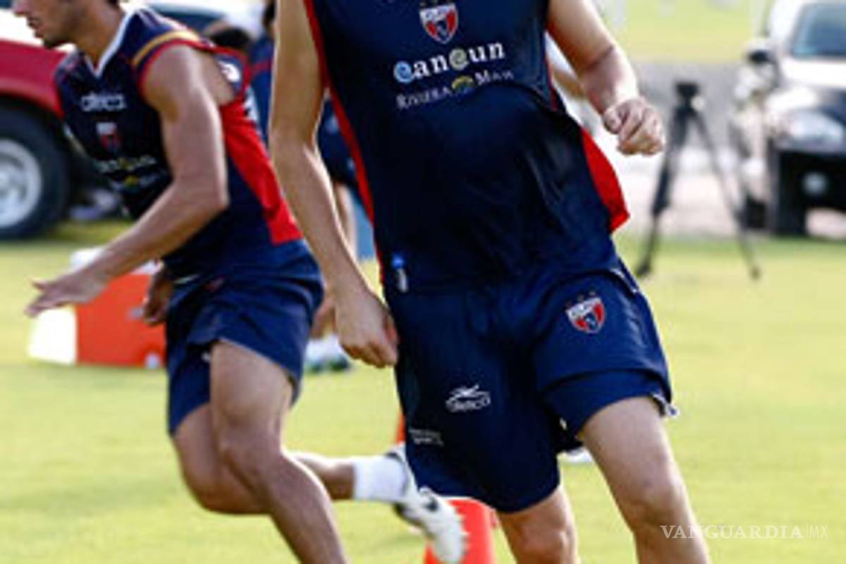 El Atlante ya entrena en Abu Dhabi