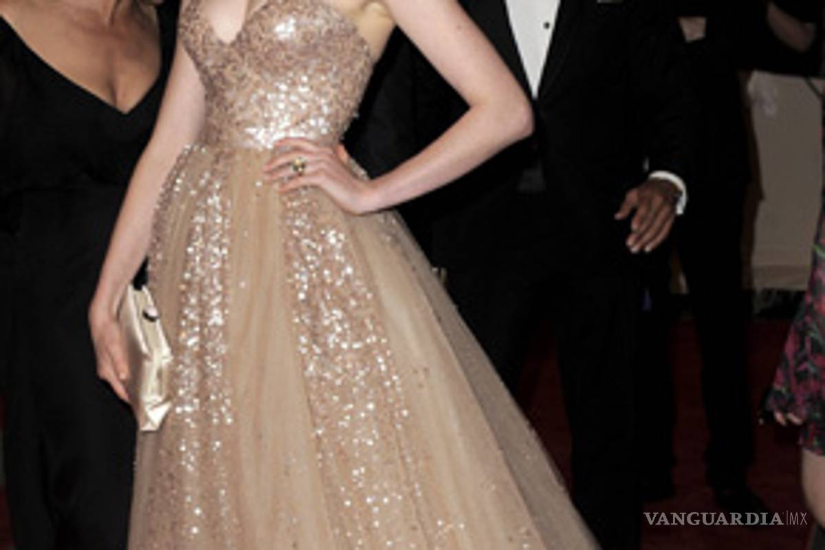 Anne Hathaway y Jim Sturgess rodarán con Lone Scherfig