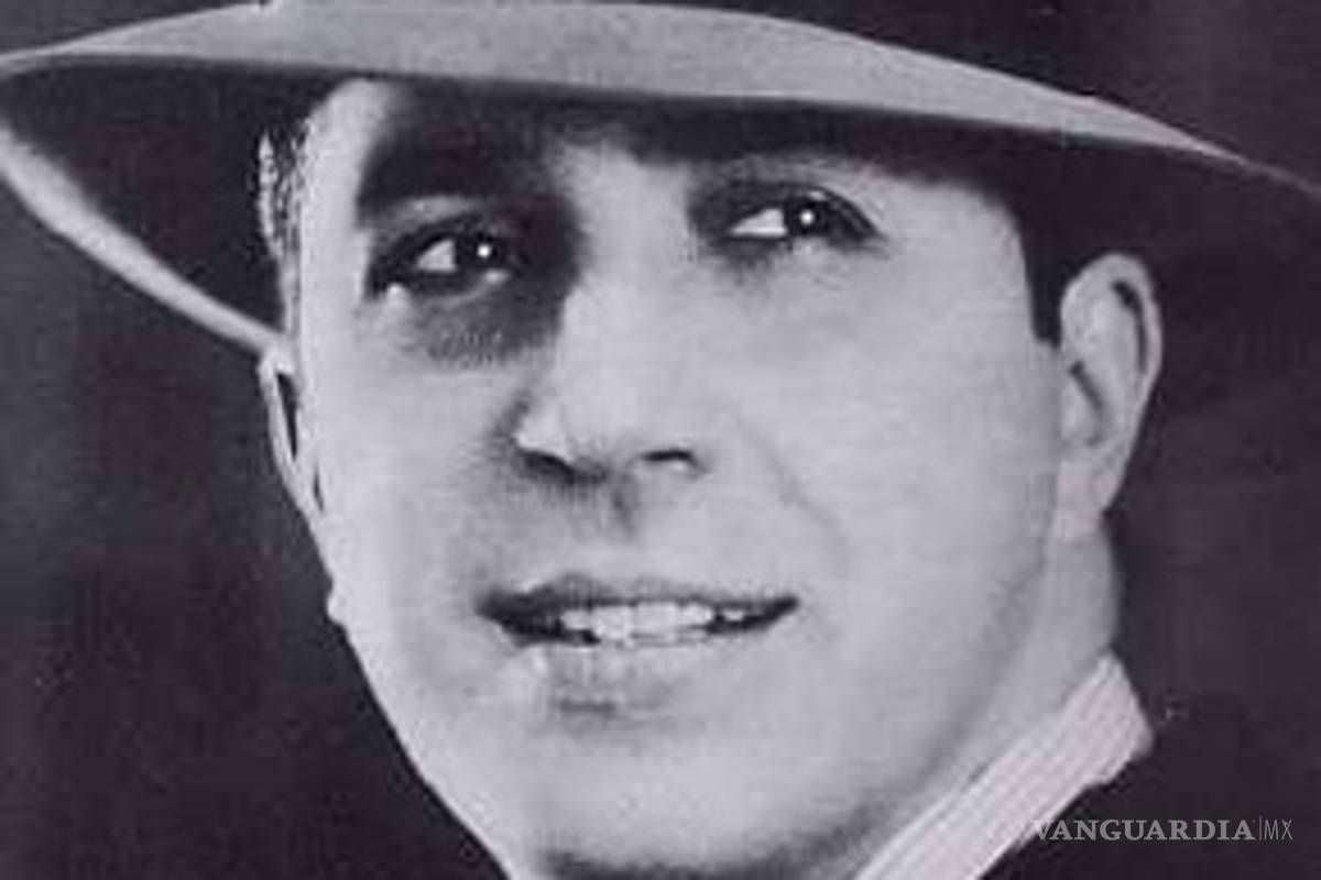 A 75 años de su muerte, el mito de Gardel no deja de crecer