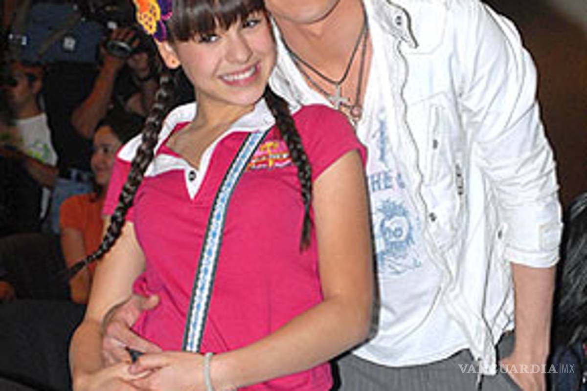 Danna Paola sí tiene novio, ¡Y es diez años mayor que ella!