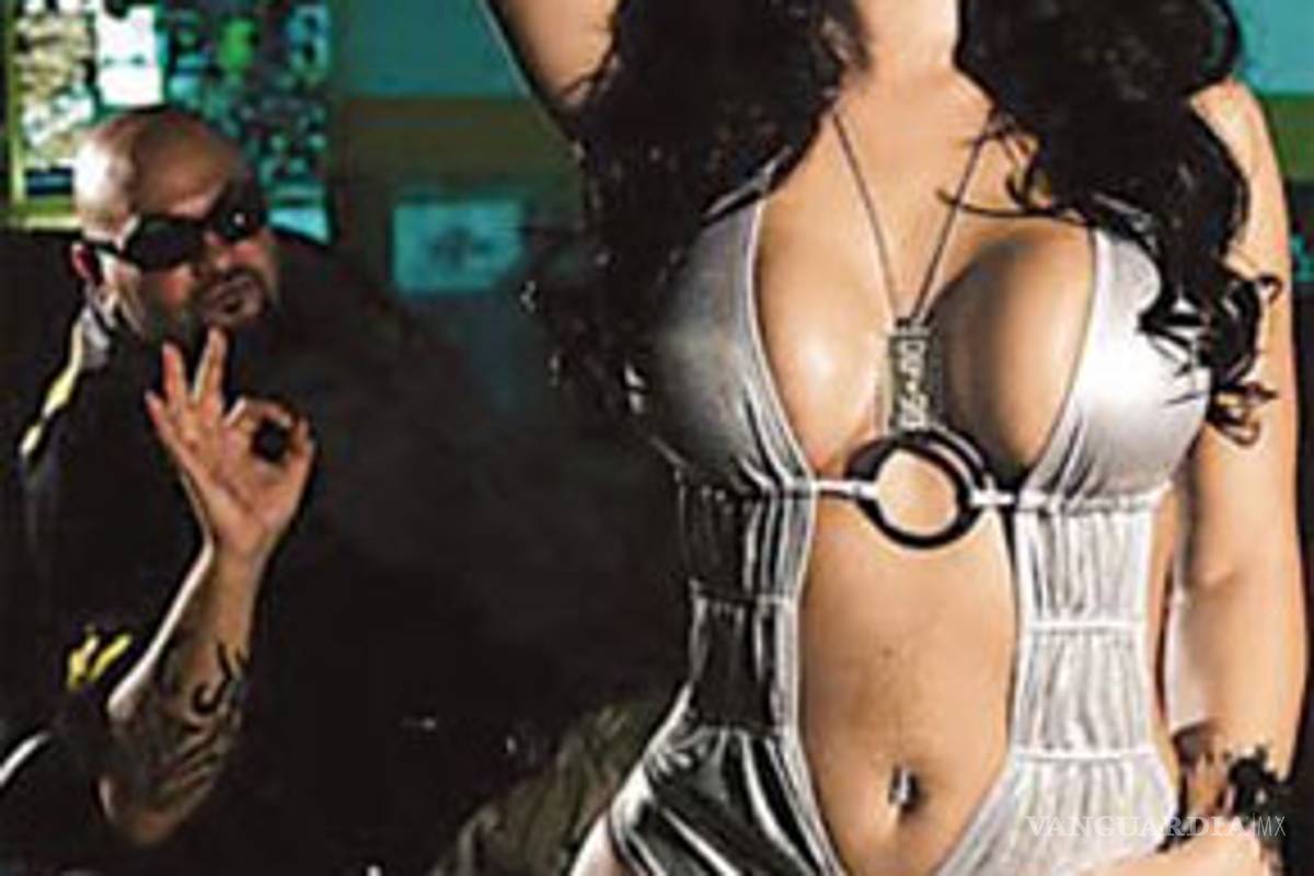 Sorprende por cuerpazo modelo de video de Pitbull