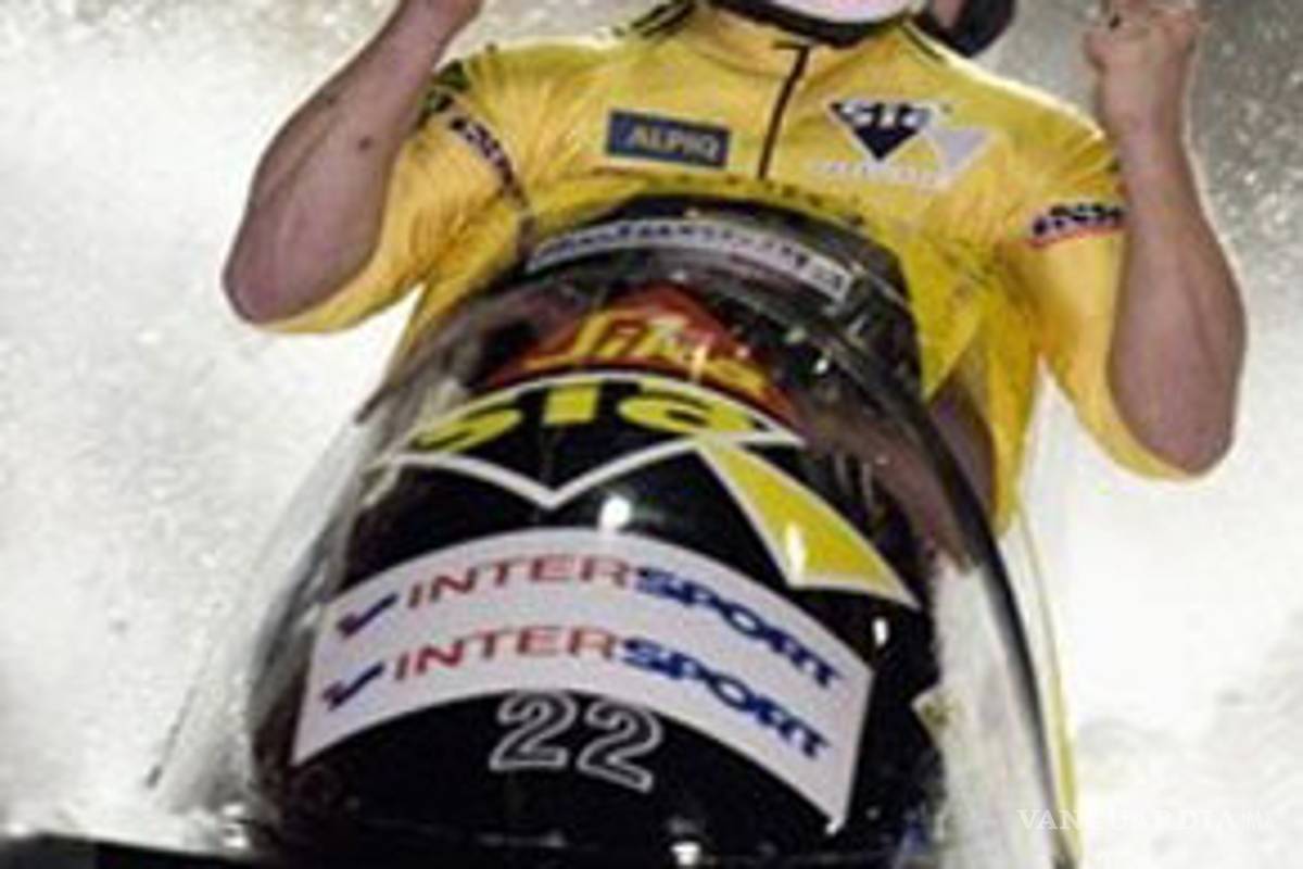 Suizo Hefti se retira de bobsleigh por accidente
