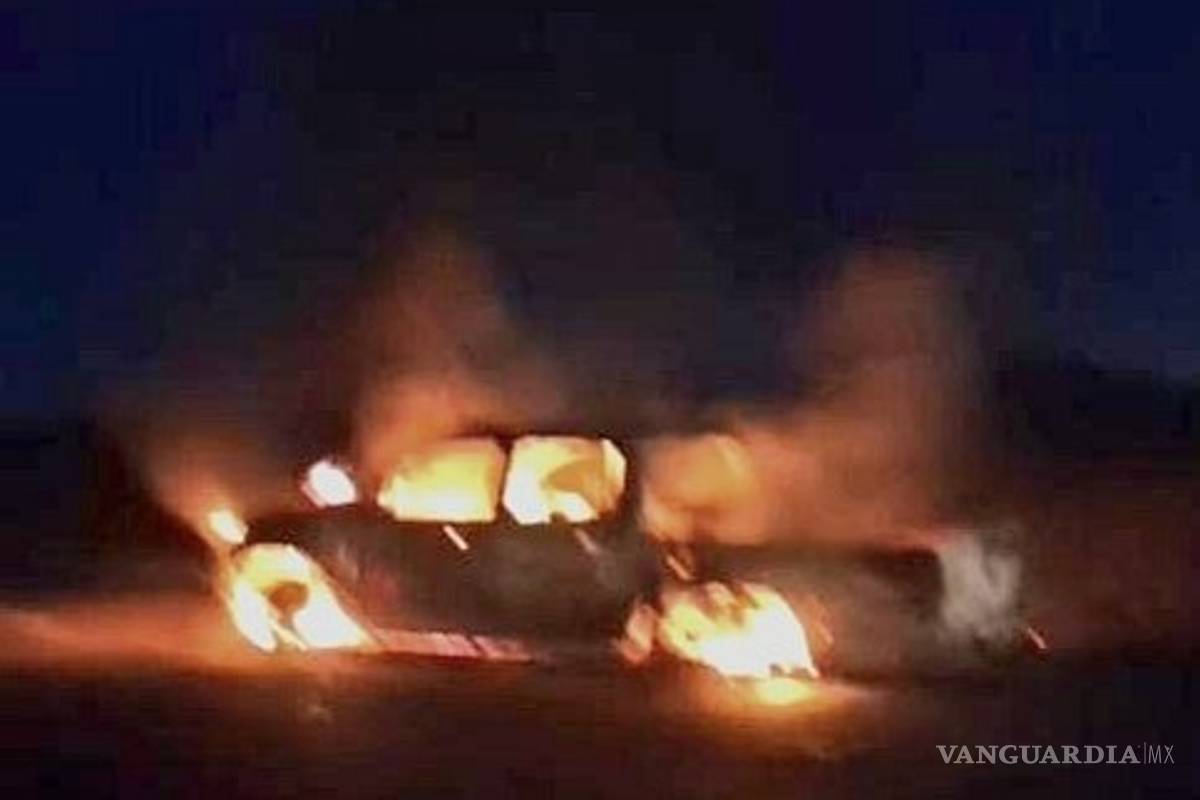 Encuentran tres cuerpos decapitados y una camioneta quemada en Guanajuato