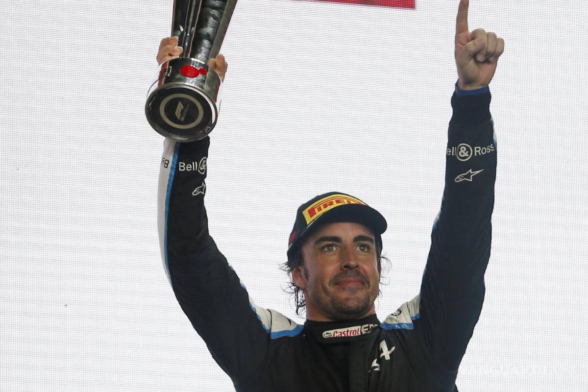 $!Fernando Alonso no solo fue el P3 de Qatar, también fue condecorado como el piloto del día