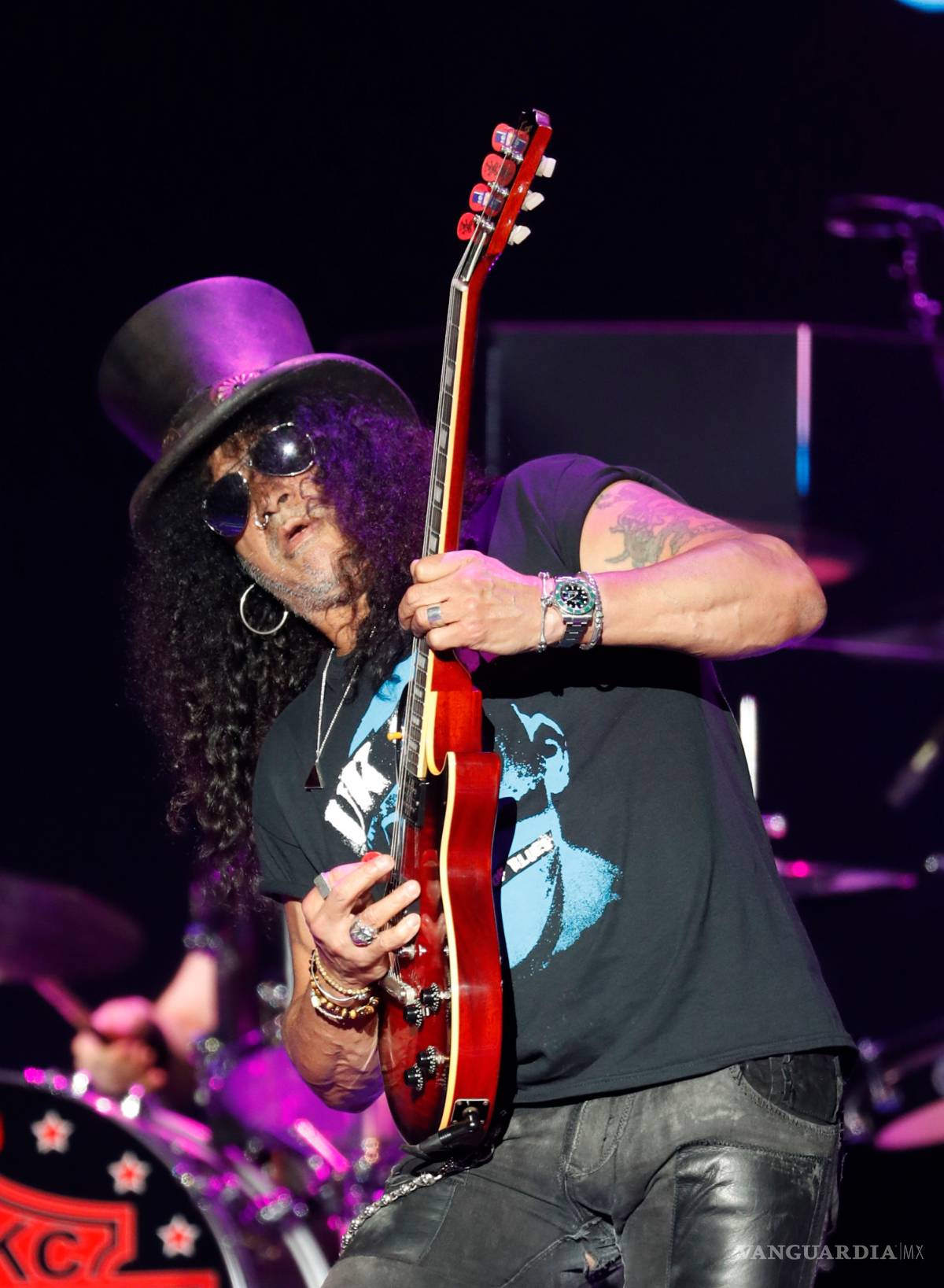 $!De lengüita en México; El último Kiss