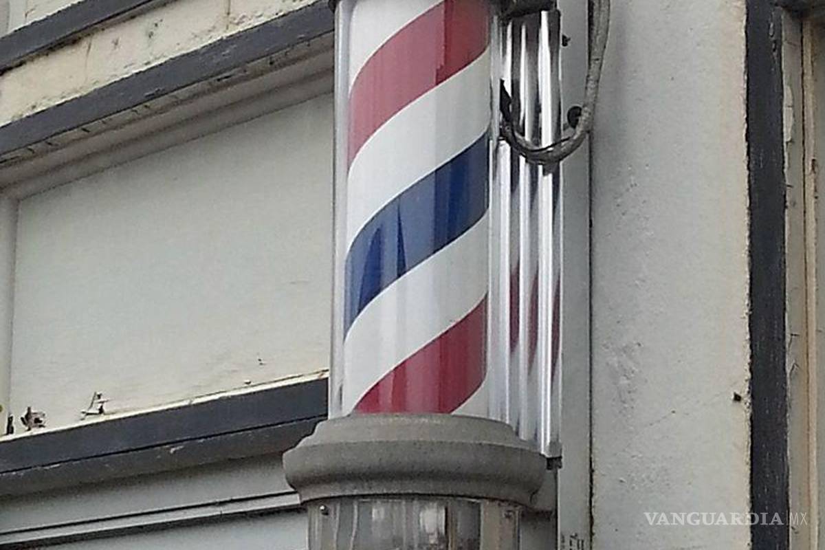 El viejo y polifacético oficio de barbero, ese que se resistió a morir