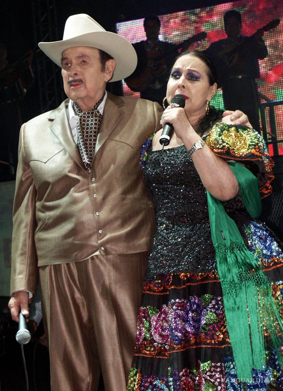 $!¡Esta la queremos ver! La vida de Antonio Aguilar y Flor Silvestre llegará a la televisión