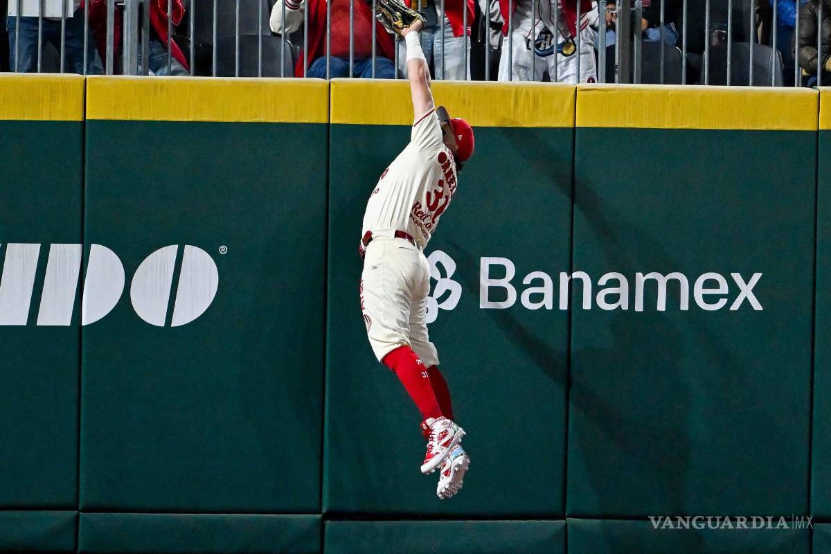 $!La afición escarlata llenó el Estadio Alfredo Harp Helú y celebró el primer triunfo de su equipo en la final de la Liga Mexicana de Béisbol.