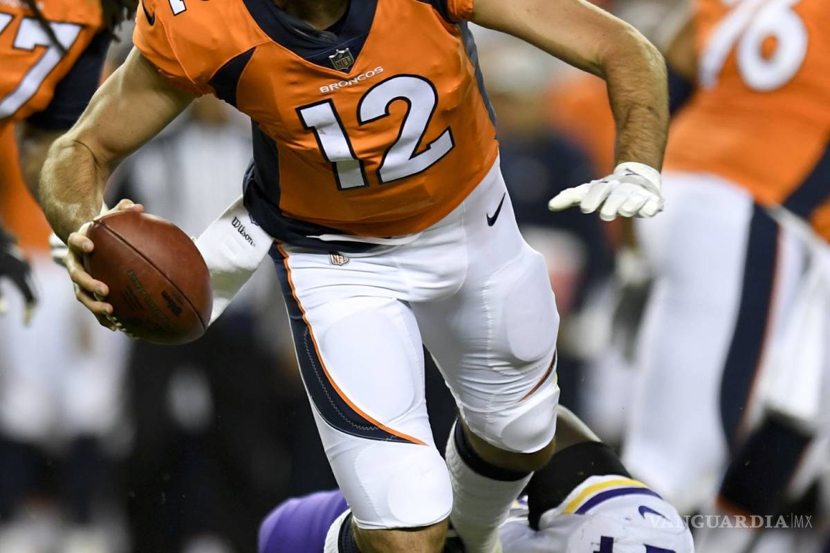 $!Arrestan a QB de los Broncos de Denver por 'meterse' a una casa