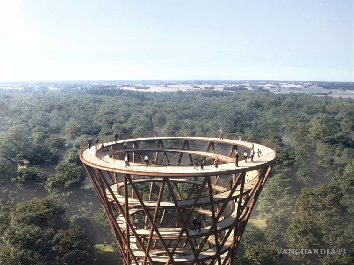 $!La Forest Tower les ofrece a los visitantes una nueva perspectiva del bosque escandinavo