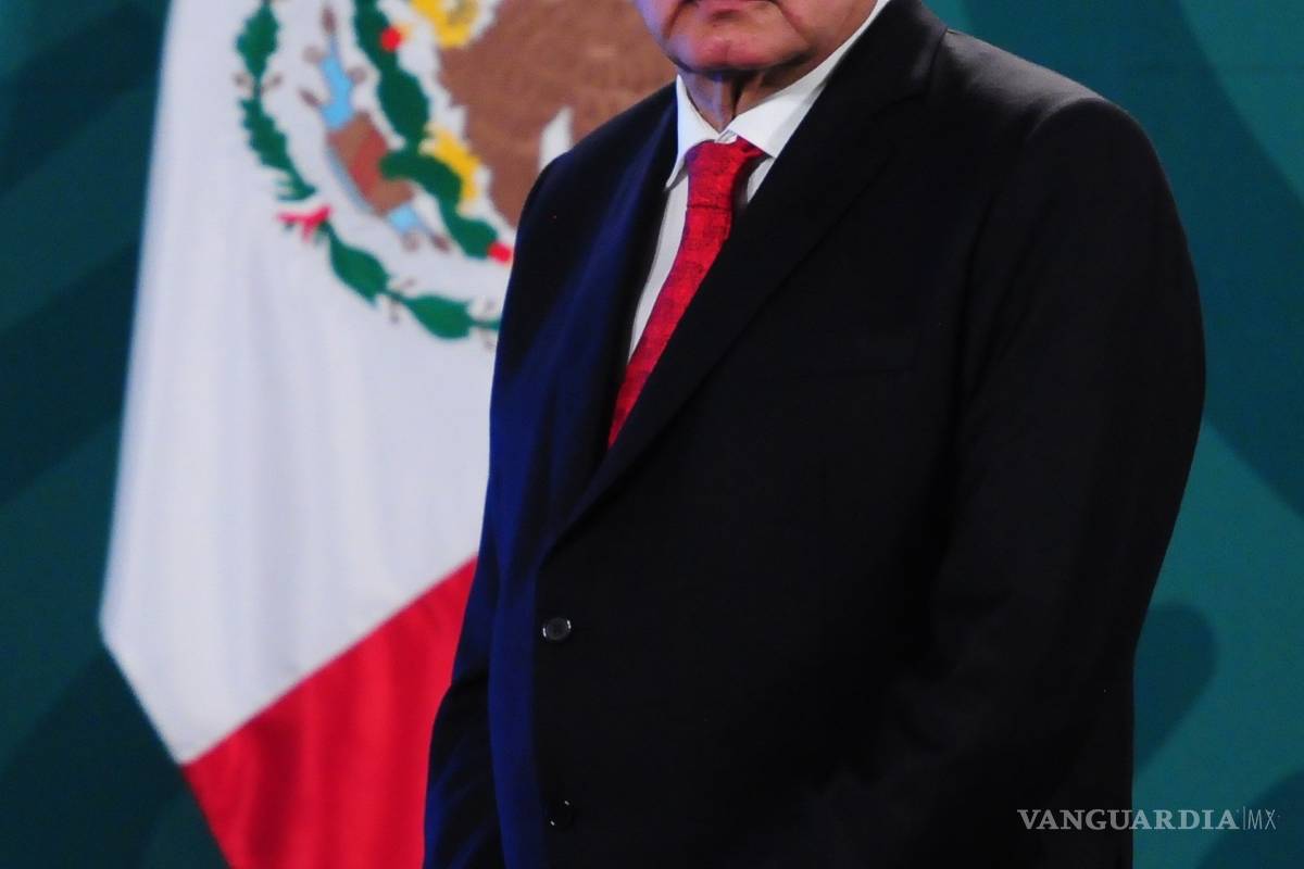 En plena veda electoral, enlista AMLO programas sociales