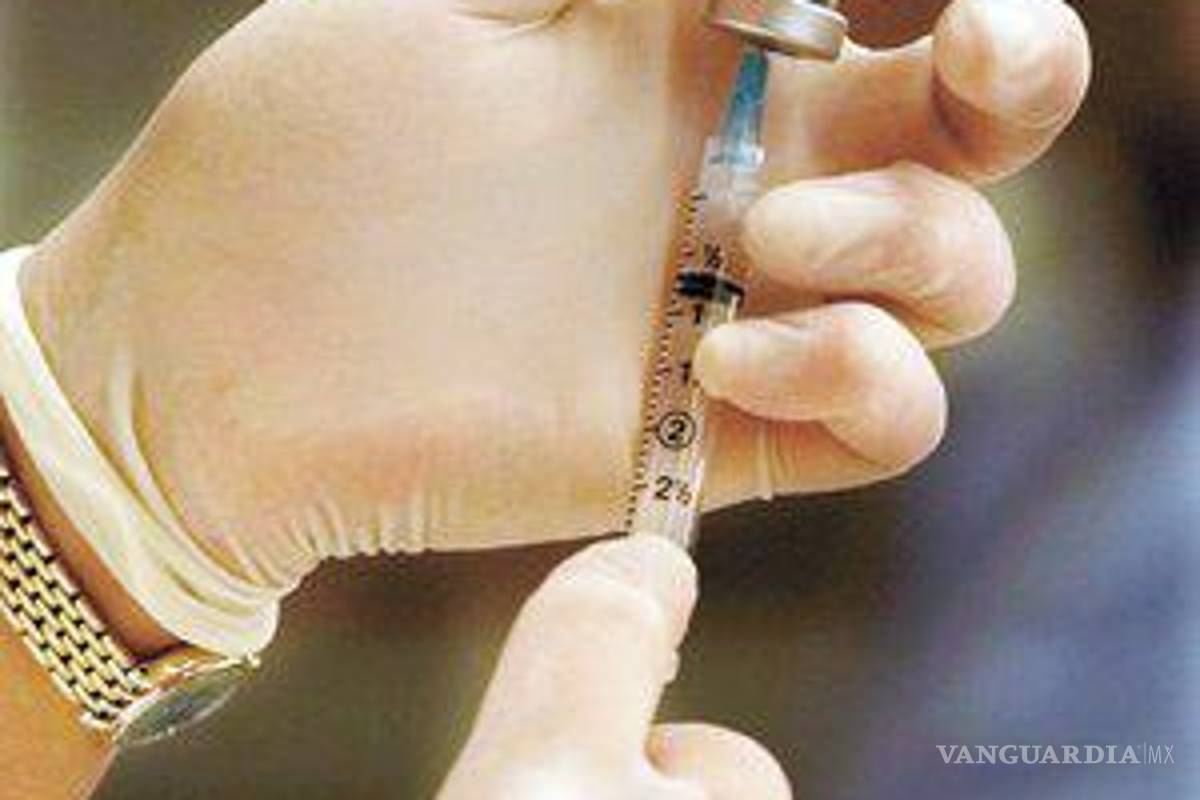 ‘Brote de meningitis podría ser por agujas reutilizadas’ señala investigador