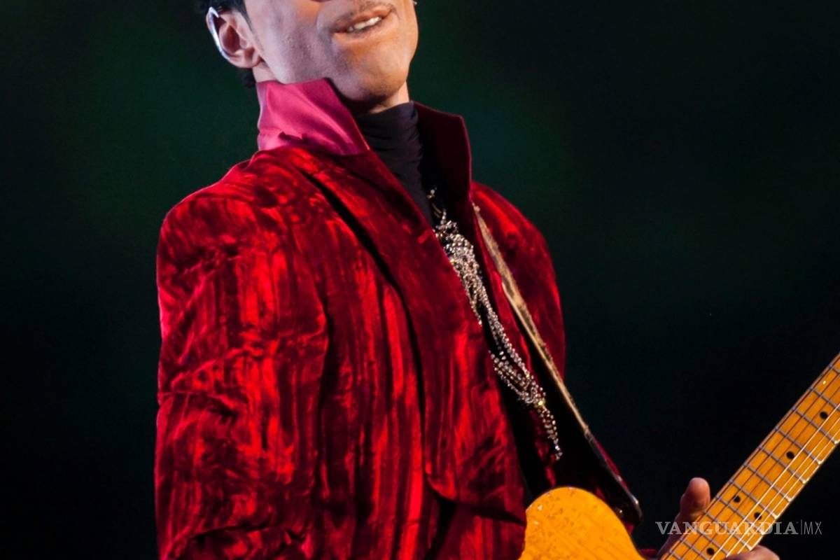 $!Cinco años sin Prince, una de las grandes estrellas de la música de la década 80