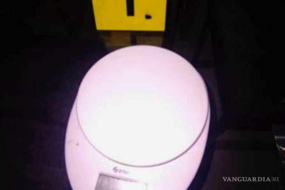 Fiscalía de Nuevo León catea dos viviendas en Monterrey por delitos contra la salud