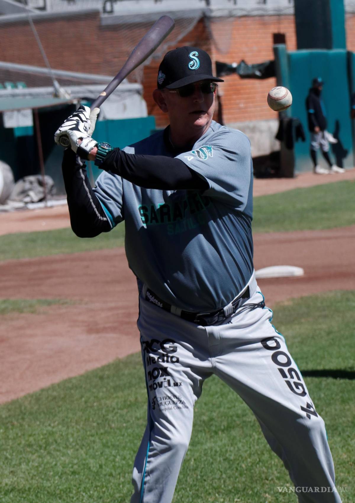 $!El ahora excoach de Saraperos solo estuvo 12 juegos al frente de la novena saltillense, perdiendo dos series (ante Mariachis y Sultanes) y ganando dos (contra Rieleros y Diablos Rojos del México).